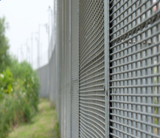 AC Fence 1