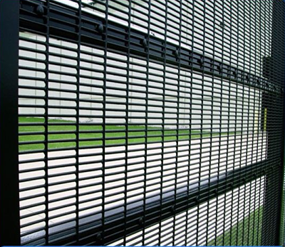 AC Fence 5