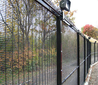 AC Fence 6